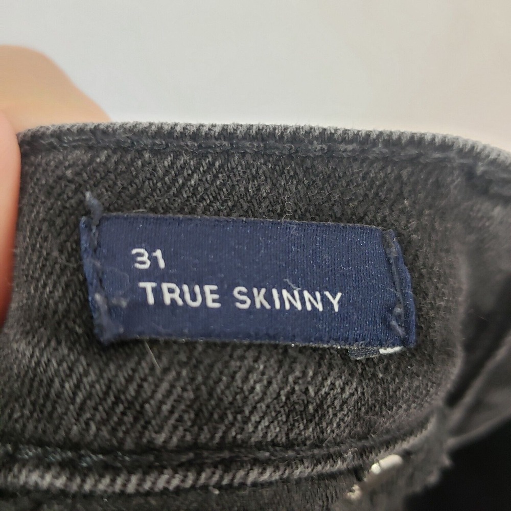 GAP True Skinny Jeans Womens Size 31 Distressed Black‎ Wash Denim Raw Hem Retro - Picture 12 of 14
